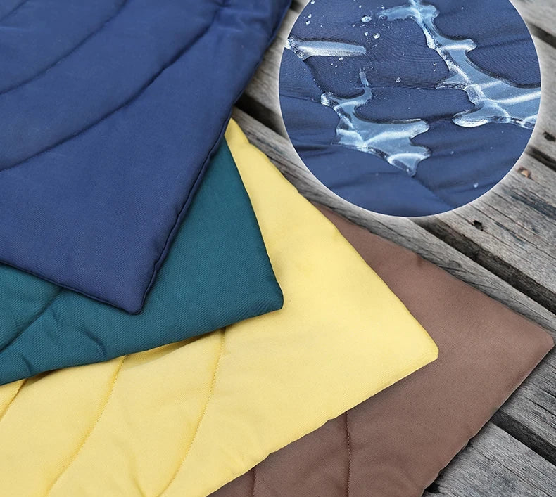 Cama portátil para perros, ONTÓN, impermeable especial monte y acampada