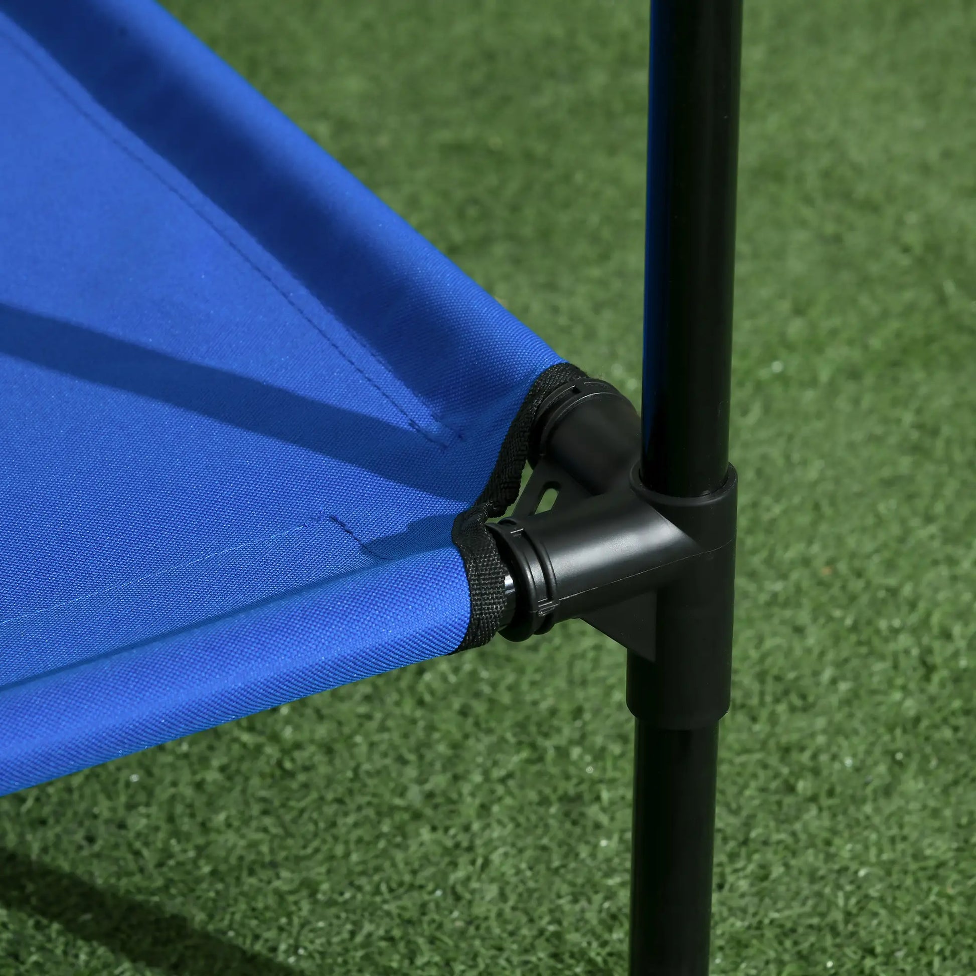 Cama elevada para perro grande con cubierta desmontable DUMBO, con ventanas de malla azul 130x85x121 cm - Camadog
