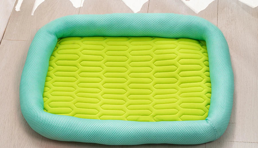 Cama refrescante para perros, FRESQUITO, especial verano, transpirable e impermeable